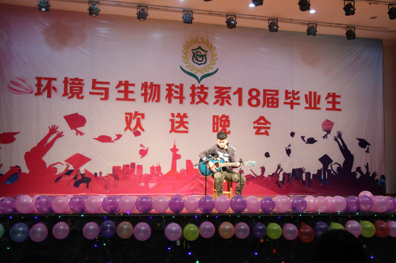 IMG_2001_meitu_4.jpg