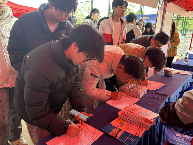 1765353645943040641.jpg 4.jpg